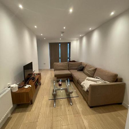 Amazing Apartment Moments Away From The Heart Of London Exterior foto