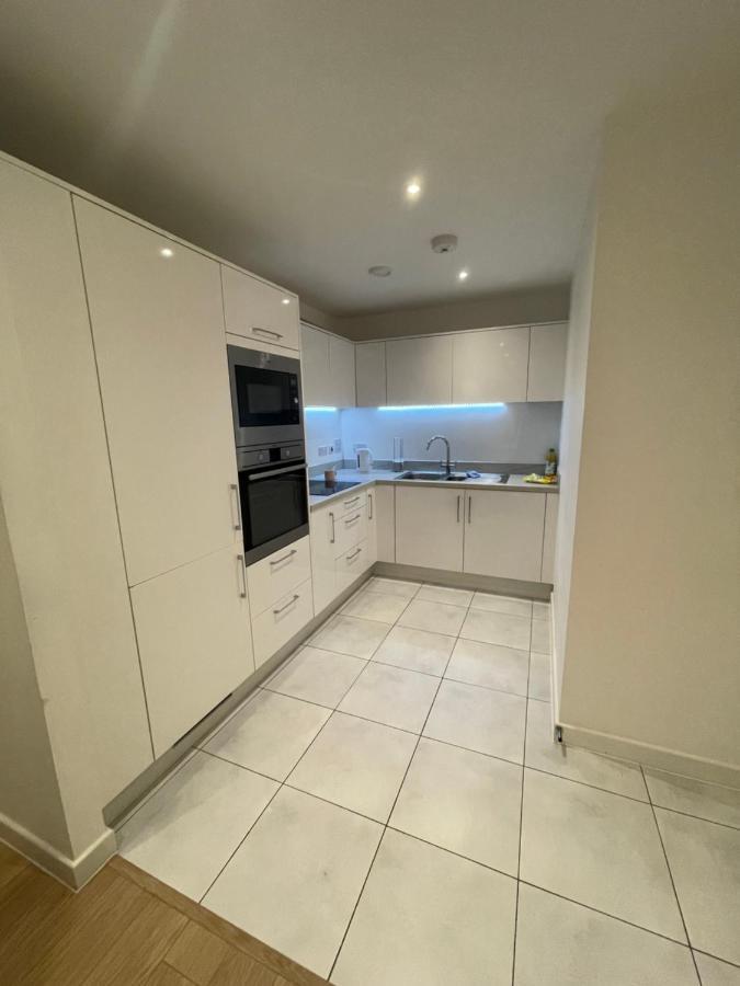 Amazing Apartment Moments Away From The Heart Of London Exterior foto