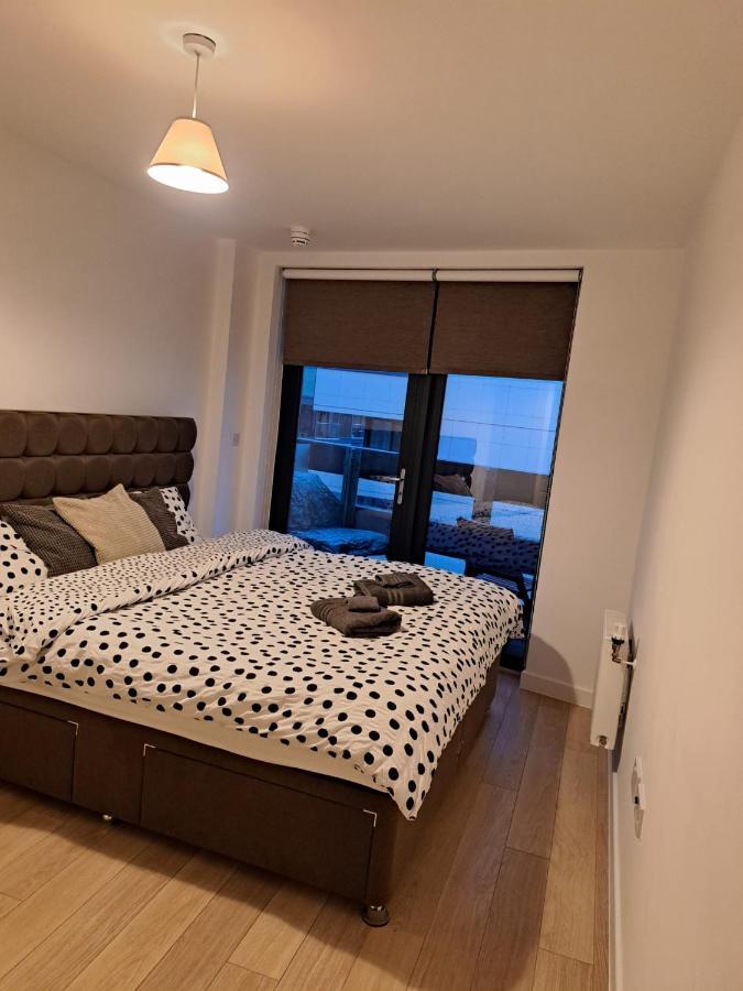 Amazing Apartment Moments Away From The Heart Of London Exterior foto